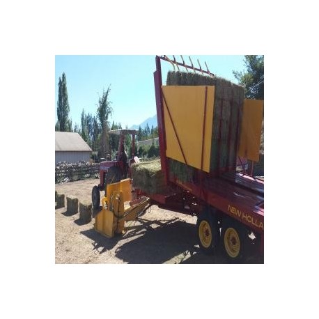 RECOGEDOR DE FARDOS NEW HOLLAND