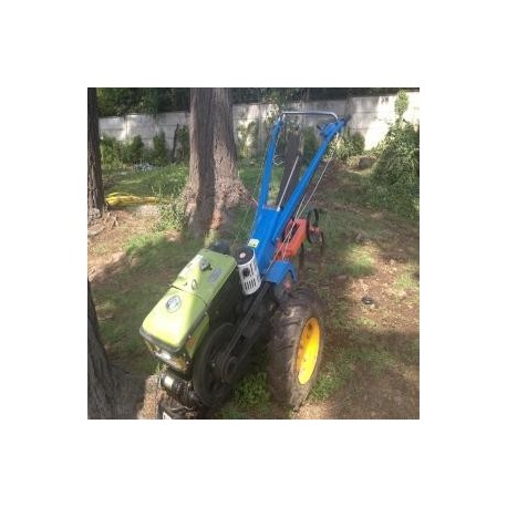 MOTOCULTIVADOR 12HP+ACCESORIOS