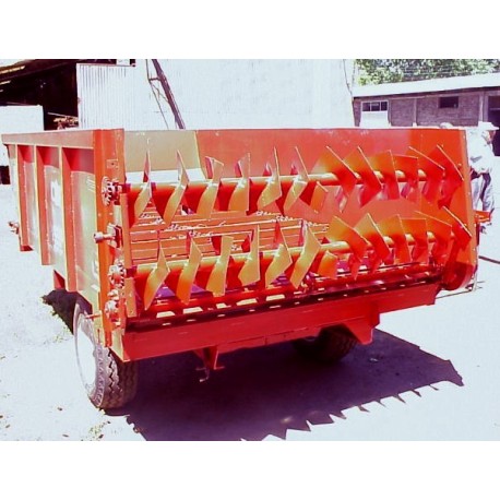 Carro desparramador de orujo