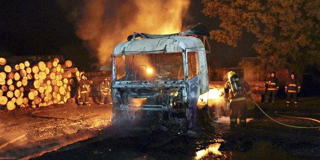 Contratistas forestales reclaman por falta de resguardo policial en faenas afectadas por la violencia