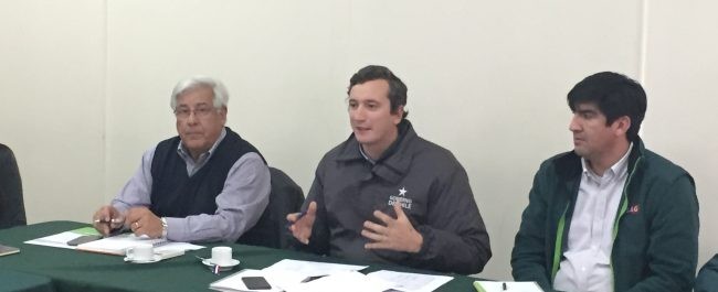 En INIA La Platina: Seremi Guilisasti constituyó por primera vez la Mesa del Vino en la región Metropolitana