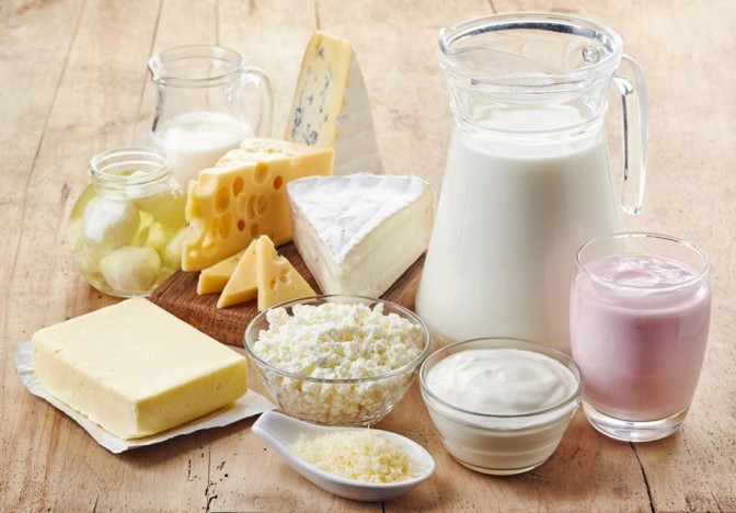 EL INESPERADO BENEFICIO DE LA LECHE ENTERA: UN NUEVO ESTUDIO ‘SALVA’ A LOS LÁCTEOS