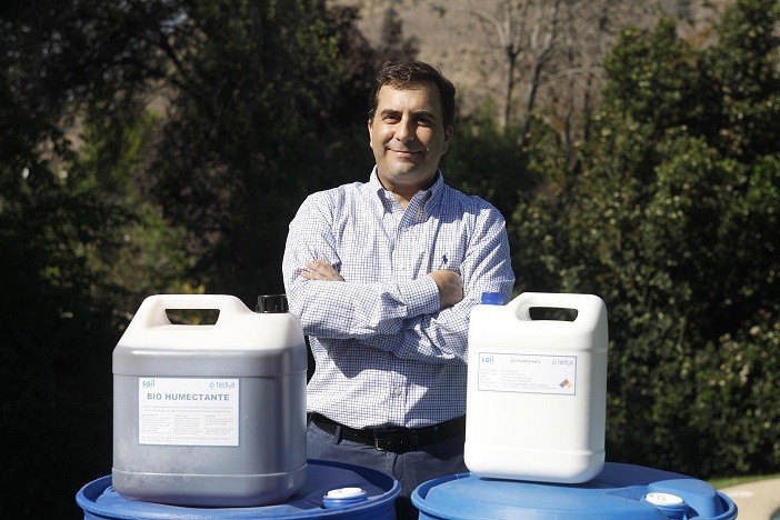 Innovación biodegradable mejora el riego y la condición de suelos productivos