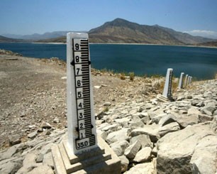 Falta de lluvias y nieve: Hay zonas con déficit entre -80% y -90% de lluvias. Déficit promedio de nieve va de -94% a -100%