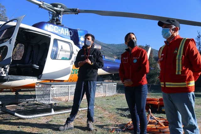 Ministra de Agricultura por incendio en Til Til: “estamos frente a una temporada muy compleja, de altas temperaturas y una vegetación muy estresada producto de la sequía”