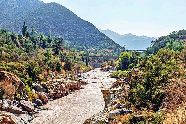 Escenarios Hídricos 2030 presentó propuesta de institucionalidad del agua con enfoque territorial