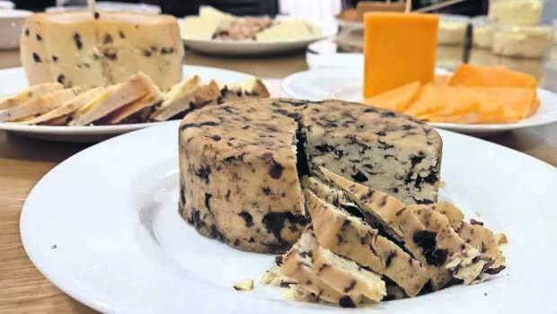 Producción quesera artesanal da grandes pasos en La Araucanía