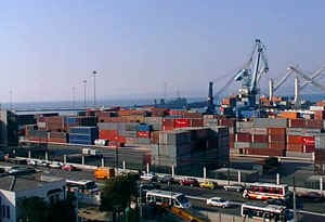 Sector exportador del Biobío acuerda estrategia para fortalecer comercio exterior