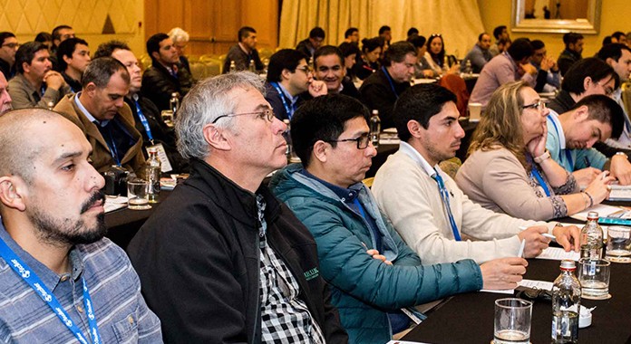 Ministro de Agricultura y Directora del INIA darán el vamos a encuentro de la industria del arándano en Chile