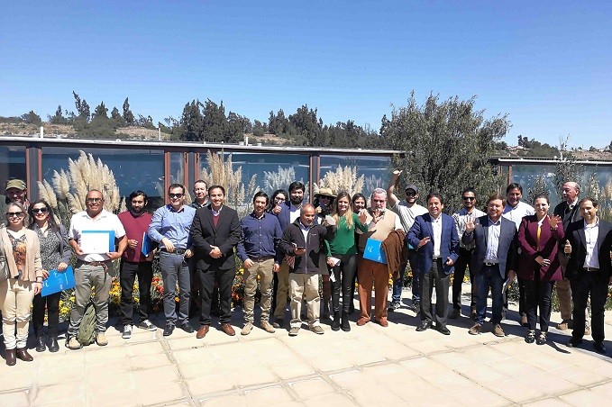 Con nuevos avances y compromisos culmina tercera sesión de la Mesa Regional del Pisco