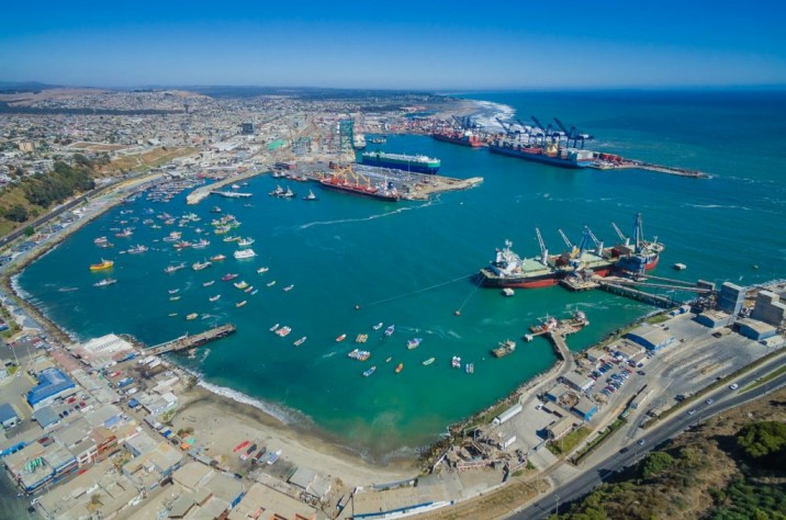 Puerto San Antonio moviliza 17,6% menos carga durante septiembre de 2022