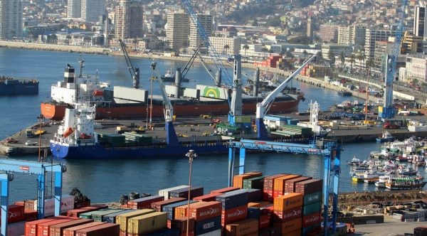Exportadores frutícolas esperan baja de tarifas navieras acorde a contexto internacional