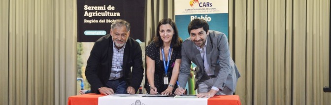 Con la firma del Plan de trabajo de la CAR del Bio-bío culminó Seminario de Análisis de Riesgo organizado por ACHIPIA, la UCSC y la SEREMI de agricultura del Bio-bío