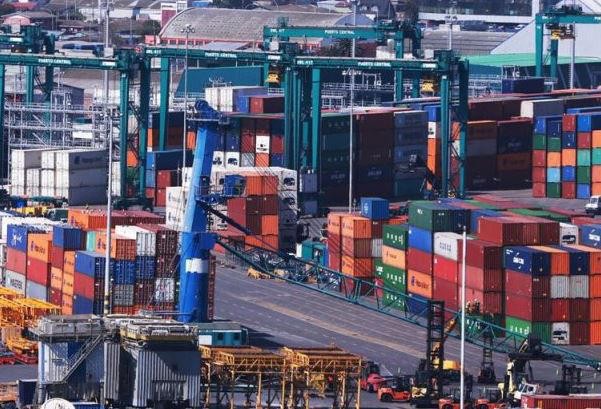 Chile y la Unión Europea firman convenio político para ratificación del acuerdo de asociación que elevará el intercambio comercial