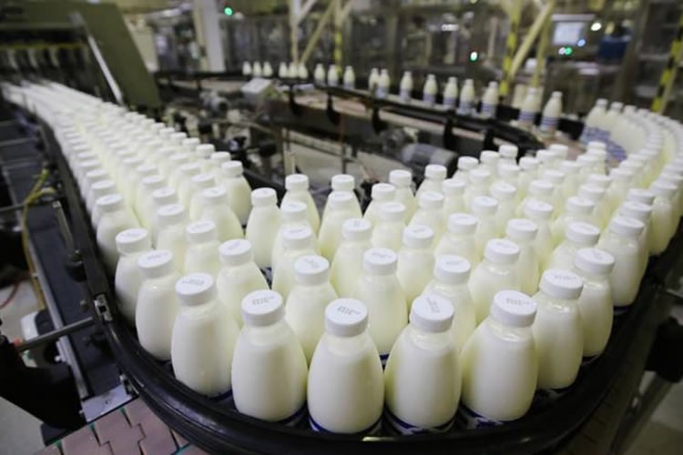 Importaciones de productos lácteos crecen en valor pero caen en volumen al mes de febrero