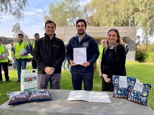 INDAP FIRMA CONVENIO CON IMPORTANTE EMPRESA DEDICADA A LA RECUPERACIÓN Y REVALORIZACIÓN DE RESIDUOS ORGÁNICOS