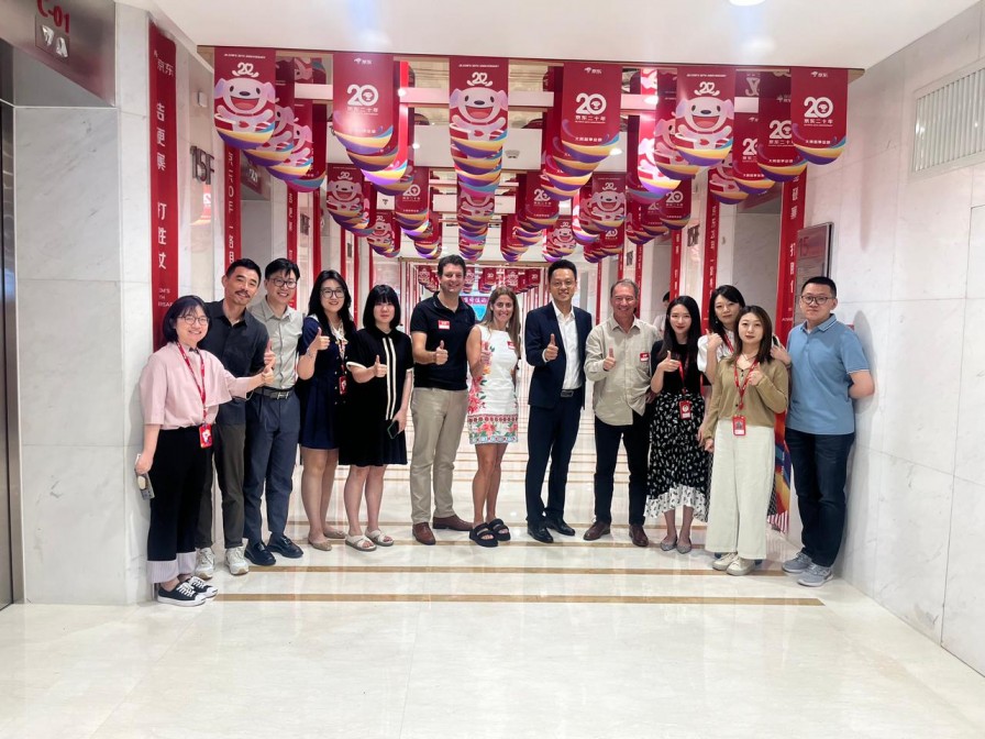 ASOEX prepara próxima temporada de exportaciones de cerezas y otras frutas chilenas en gran gira a China