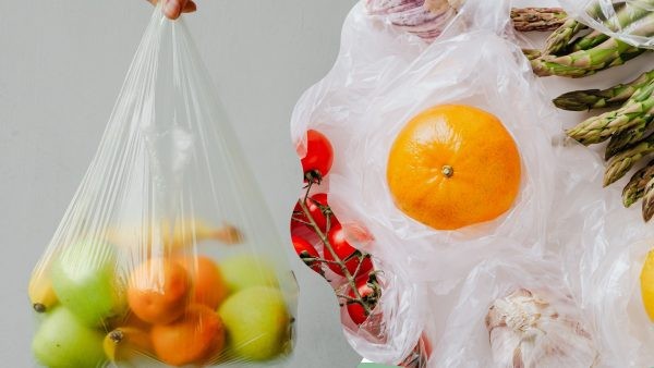 Nueva Zelanda prohibirá bolsas de plástico para productos agrícolas