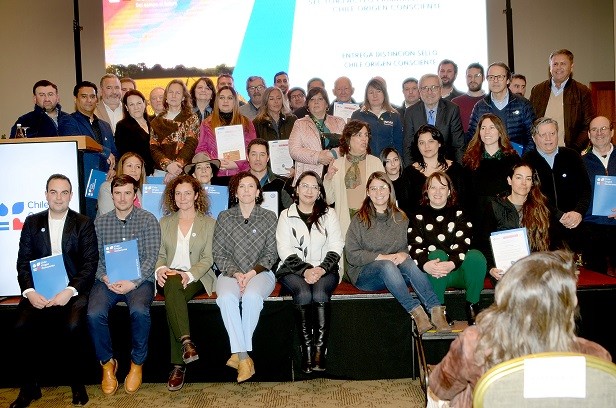 Sector lechero recibe sello Chile Origen Consciente