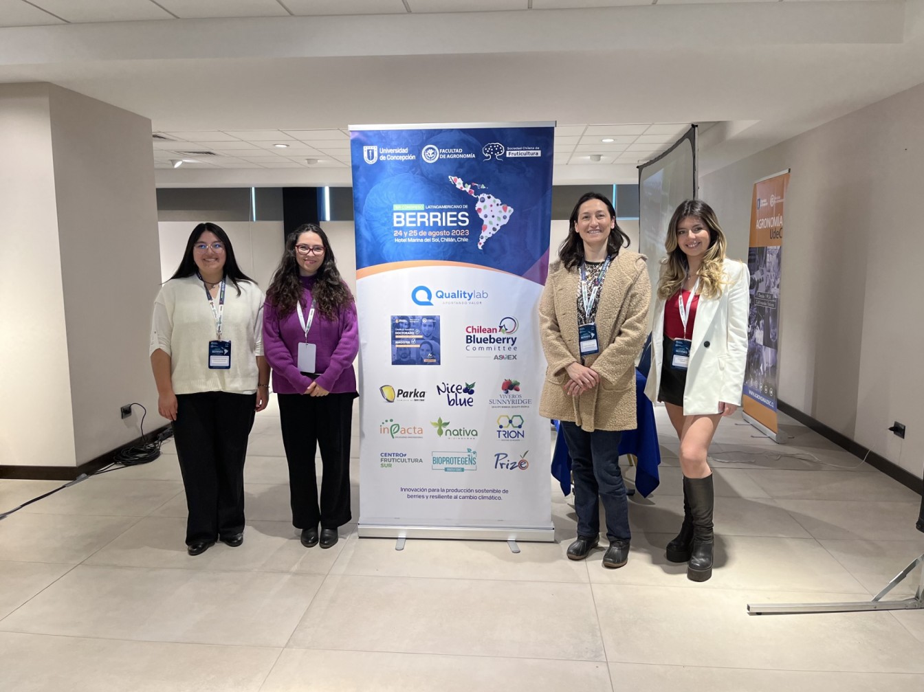Facultad de Ciencias Agrarias y Alimentarias: Académicas participaron en Congreso Latinoamericano de Berries