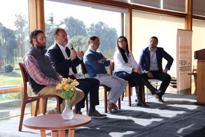 Encuentro IFPA en Chile: Expertos entregaron alternativas de innovación y tecnología para la fruticultura