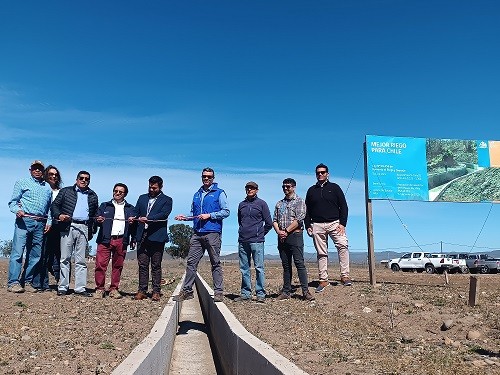 Autoridades regionales y regantes del Limarí inauguran proyecto bonificado por la CNR que mejora eficiencia hídrica de los agricultores