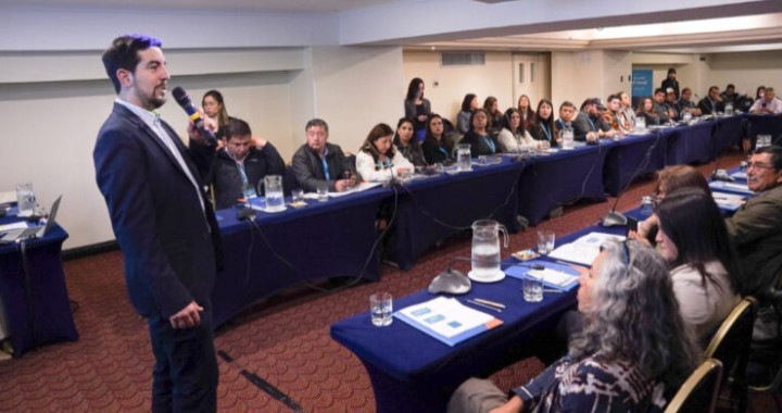 Indap y ProChile lanzan programa de internacionalización de agricultura familiar campesina e indígena