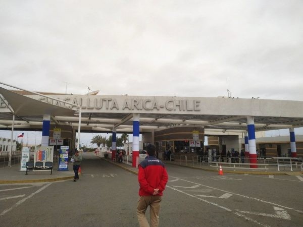 SAG y Aduanas lanzan Declaración Jurada Conjunta Digital en control fronterizo de Chacalluta para agilizar proceso de ingreso al país