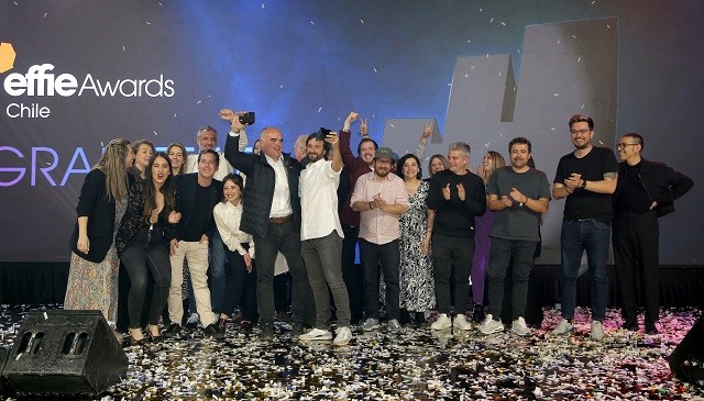 Agrosuper gana “Gran Effie” por campaña que envió nugget al espacio