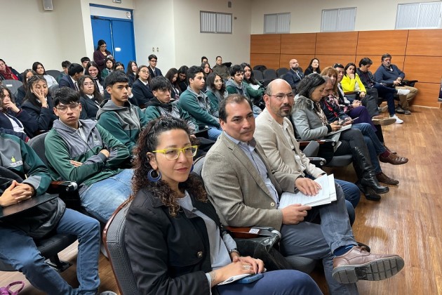 Estudiantes de liceos técnicos de la Región de Coquimbo se capacitaron en nuevas tecnologías para el agro