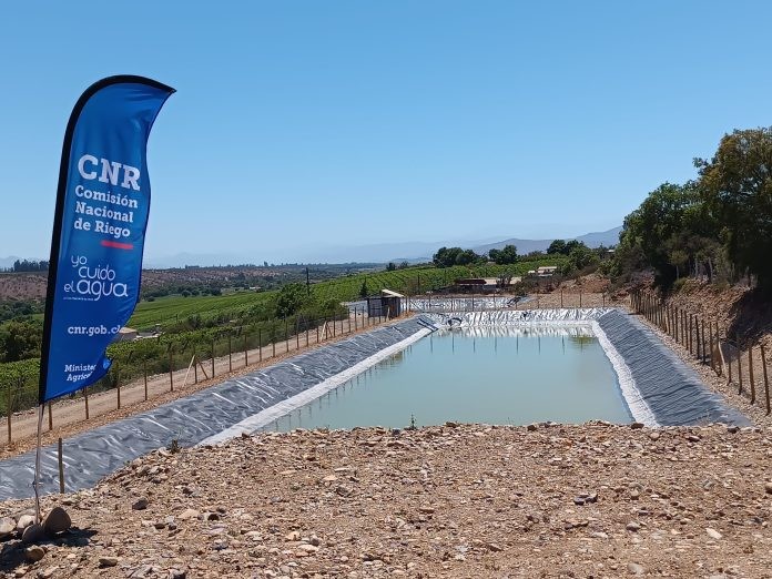 Inauguran embalse de regulación corta para mejorar eficiencia hídrica de la pequeña agricultura