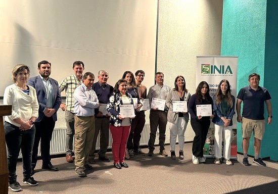 En Ñuble culminó la primera versión del diplomado en agricultura digital del país