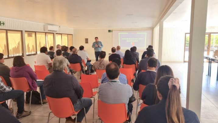 SAG y Frutas de Chile dan inicio a programa piloto para envíos de uvas de mesa bajo Systems Approach a México