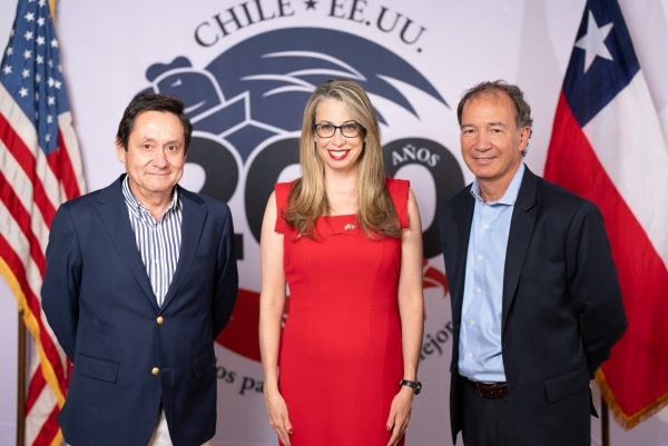 Frutas de Chile y Embajadora de EEUU en Chile analizan avances del Systems Approach para las exportaciones de uvas de mesa chilenas al mercado estadounidense