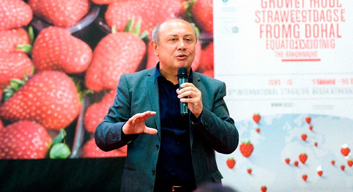 Profesor Bruno Mezzetti estará en el Blueberry Arena de Macfrut 2024
