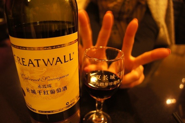 China quiere que tu próximo vino favorito en España salga de sus bodegas. Y ya sabe cómo lograrlo