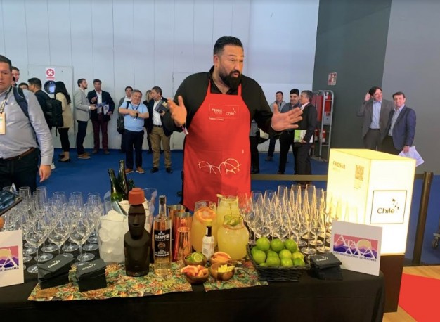 Piscos de Atacama destacaron en pabellón nacional de Feria Seafood Expo Global Barcelona