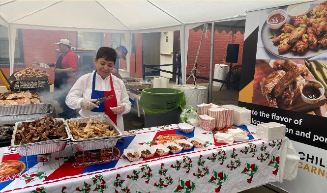 ALITAS DE POLLO Y COSTILLITAS DE CERDO DE CHILE SE LUCEN EN WASHINGTON EN EL MARCO DEL PASSPORT D.C