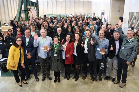 Seminario internacional abordó temáticas y soluciones para recuperar bosques afectados por incendios forestales