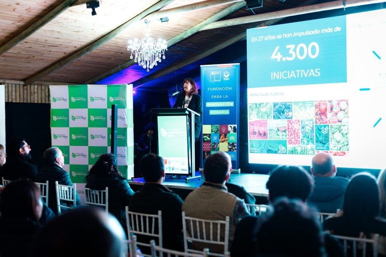Agricultores accedieron a innovaciones tecnológicas para el agro en V Encuentro AGROTECH Maule 2024