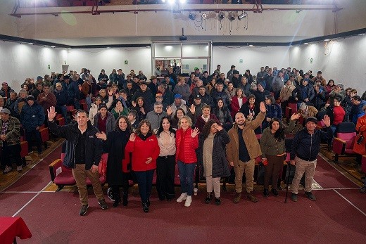 Productores de berries de Molina recibieron incentivos de convenio entre el gobierno regional del Maule e INDAP