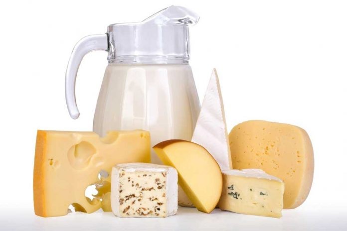 Precio de la leche en polvo entera bajó en licitación de Fonterra