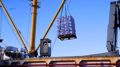 Talcahuano Terminal Portuario embarca 5 mil toneladas de pescado congelado de Camanchaca