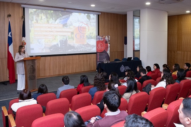 CREAS y ANID lanzan Proyecto INTERESA: innovación para transformar residuos de vino y cerveza en productos saludables