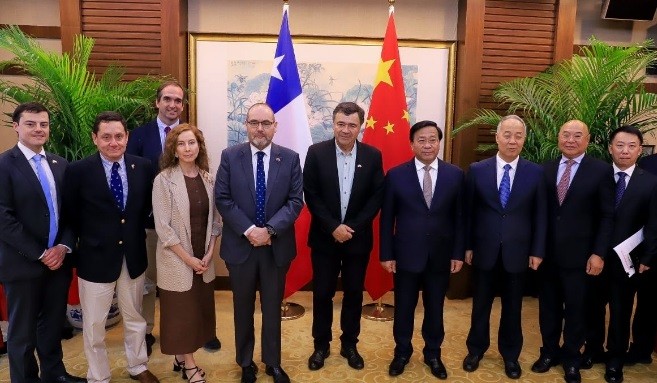 Ministro de Agricultura destacó avances en exportaciones y seguridad fitosanitaria durante visita a China