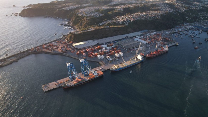 Movimiento de carga portuaria en la Región del Biobío anota caída de 10,1% en agosto de 2024