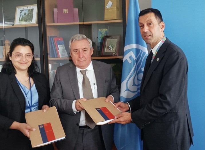 En la FAO, Roma, Ministerio de Agricultura entregó los expedientes para postular dos sistemas agrícolas patrimoniales de Chile al reconocimiento SIPAM de la FAO