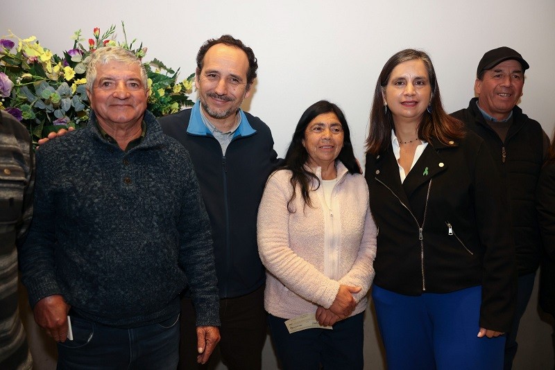 Minagri entrega más de $130 millones a agricultores y agricultoras de la provincia de Choapa afectados por la pérdida de sus frutales