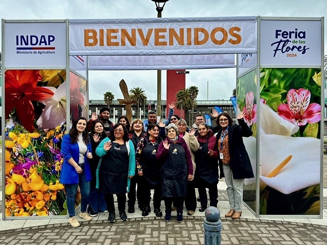 Feria de las Flores Campesinas se posiciona como un espacio de comercialización directa