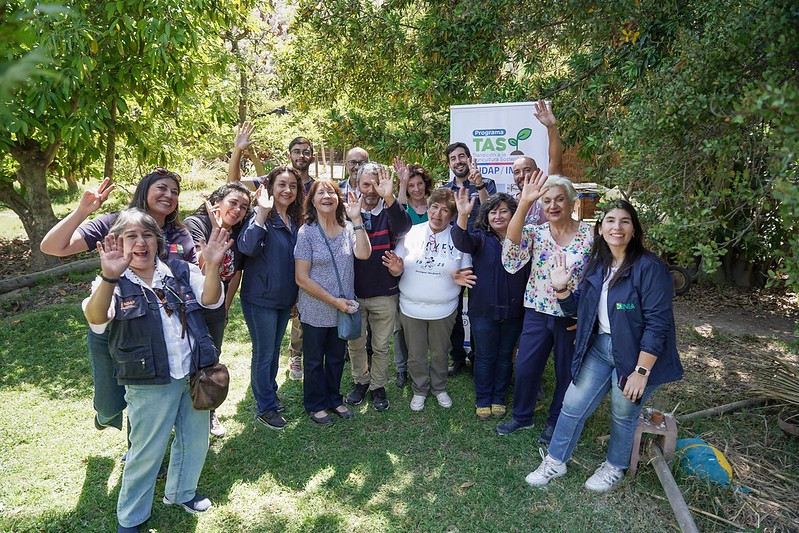 MIL AGRICULTORES EN TODO CHILE AVANZAN EN TRANSICIÓN A LA SOSTENIBILIDAD CON INTENSA CAPACITACIÓN QUE ENTREGA INDAP CON INIA